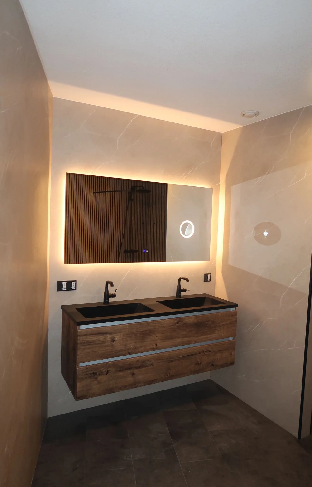 Vanaf De Ruwbouw Tot Sleutelklaar